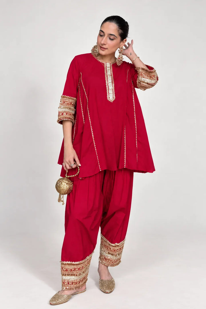 Chaand Set