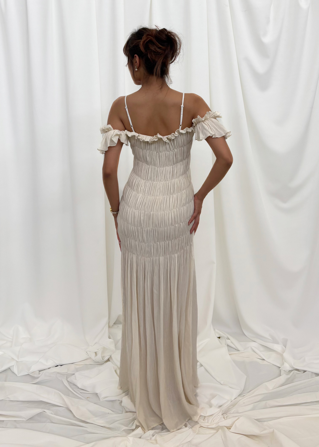 Aria Maxi Dress (off-white)