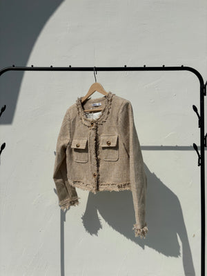 beige