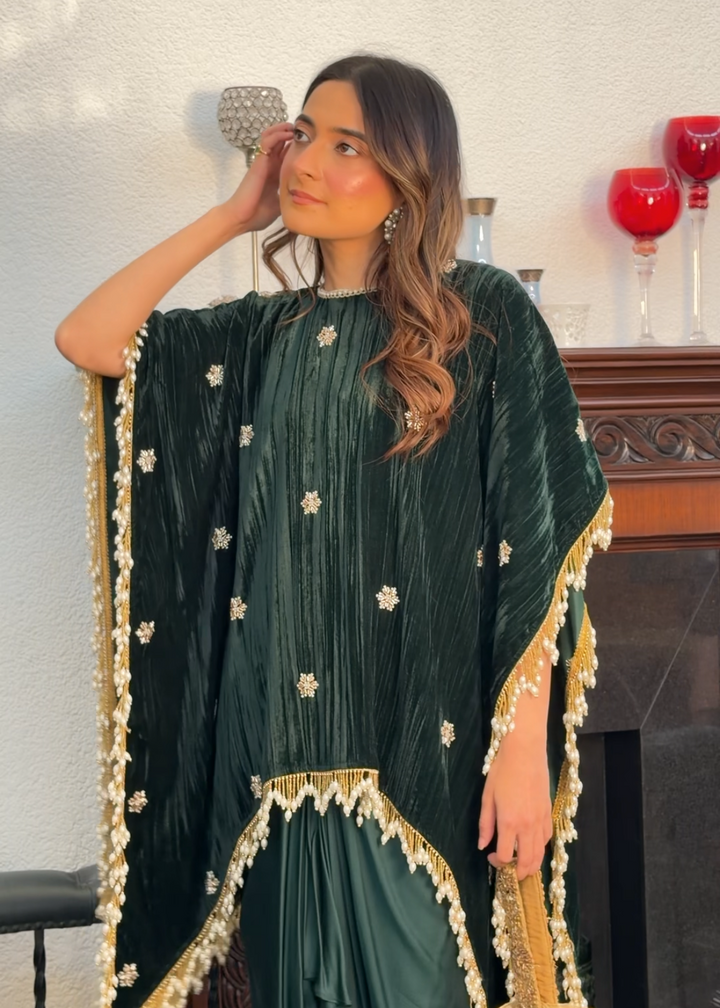 Itika Arora in Inayat Set