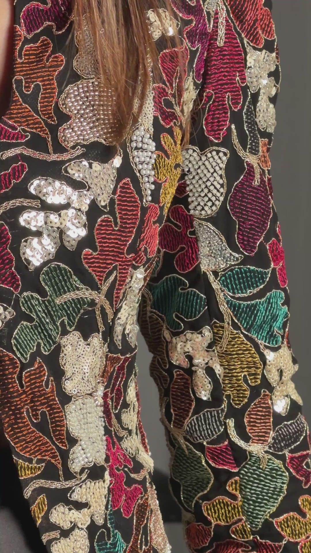 Itika Arora in Gulrang Set